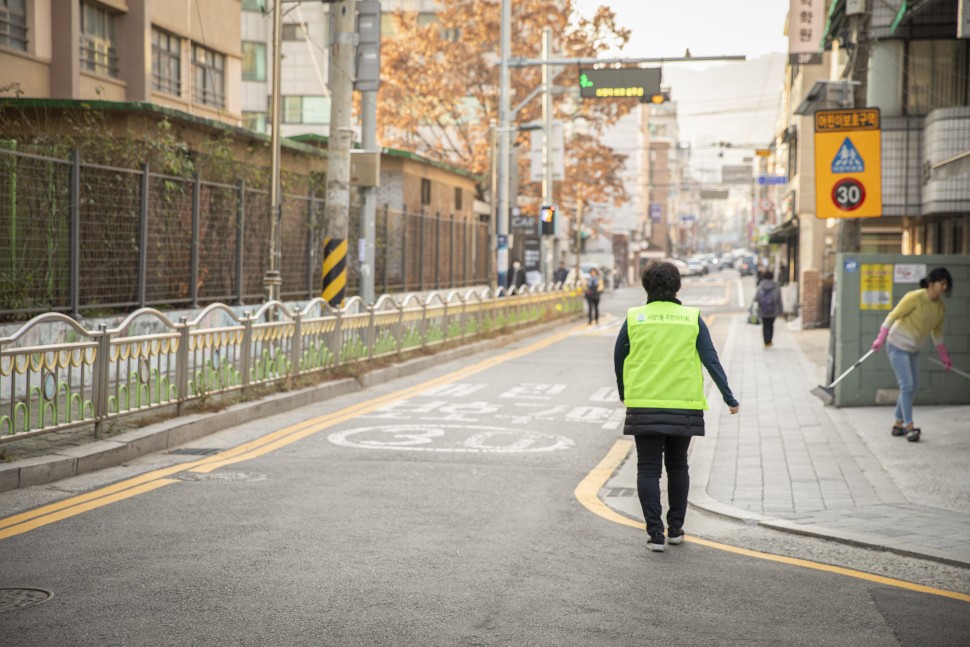 동작문화재단 - 동작 우리동네 이야기 | 마을과 이웃에 관심을 갖게해준 남사초등학교와 녹색어머니회 : 안경애 (8편) (이미지 모음)