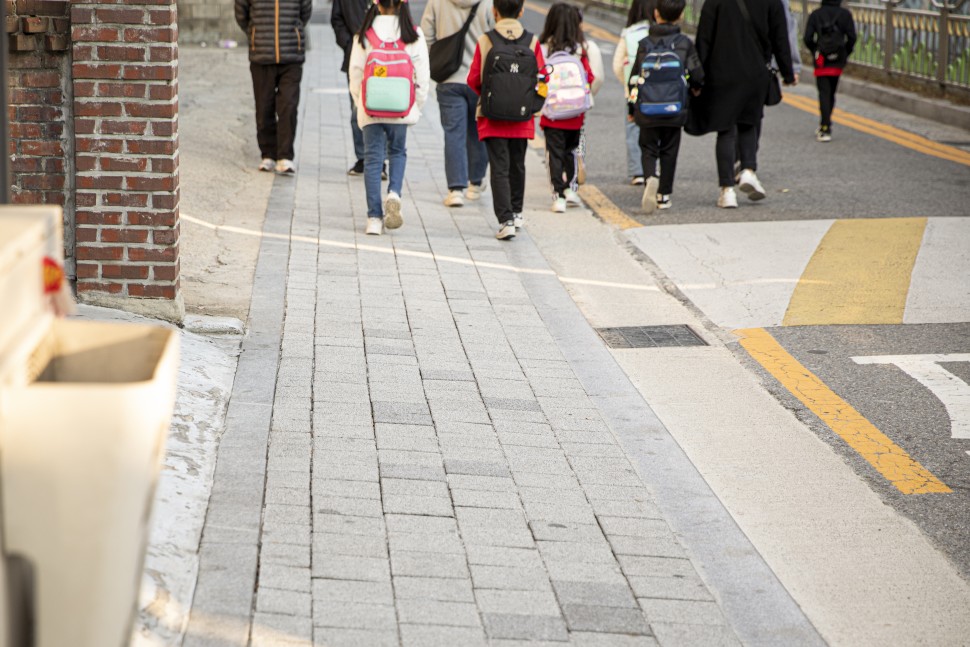 동작문화재단 - 동작 우리동네 이야기 | 마을과 이웃에 관심을 갖게해준 남사초등학교와 녹색어머니회 : 안경애 (8편) (이미지 모음)